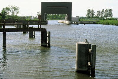 Bekken van de Brugse Polders - kanaal Gent-Oostende (keersluis)
